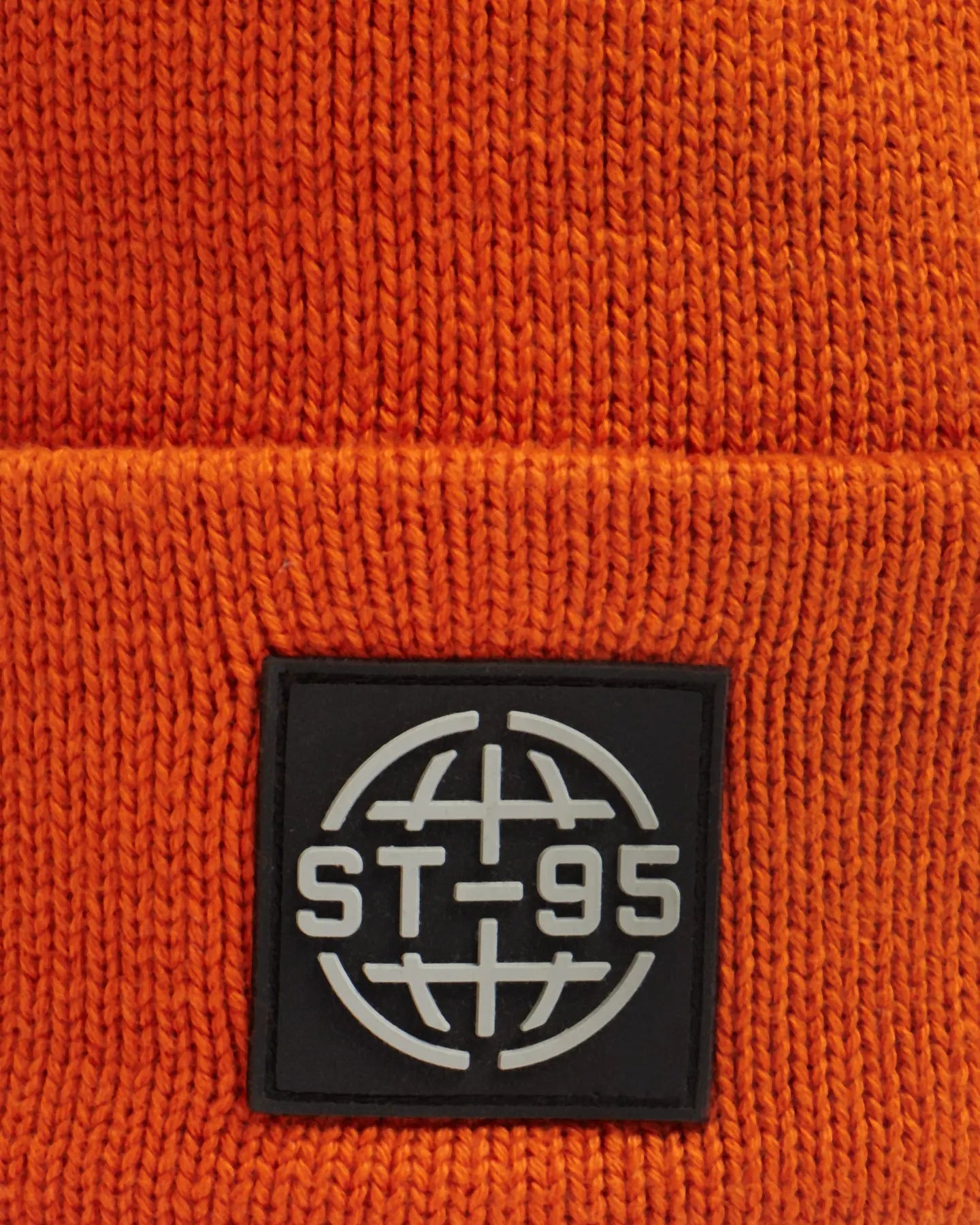 ST95 Core Patch Logo Beanie Rust ST95
