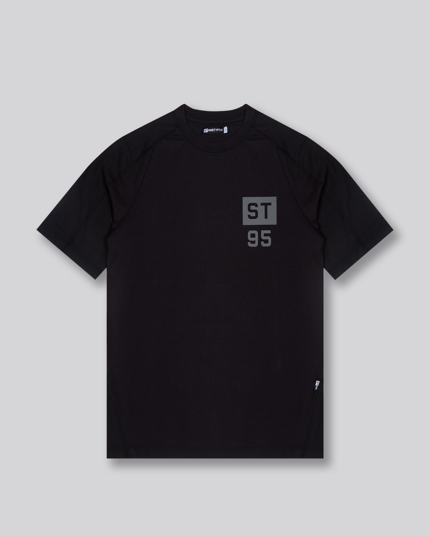 Jump Tee - Black ST95