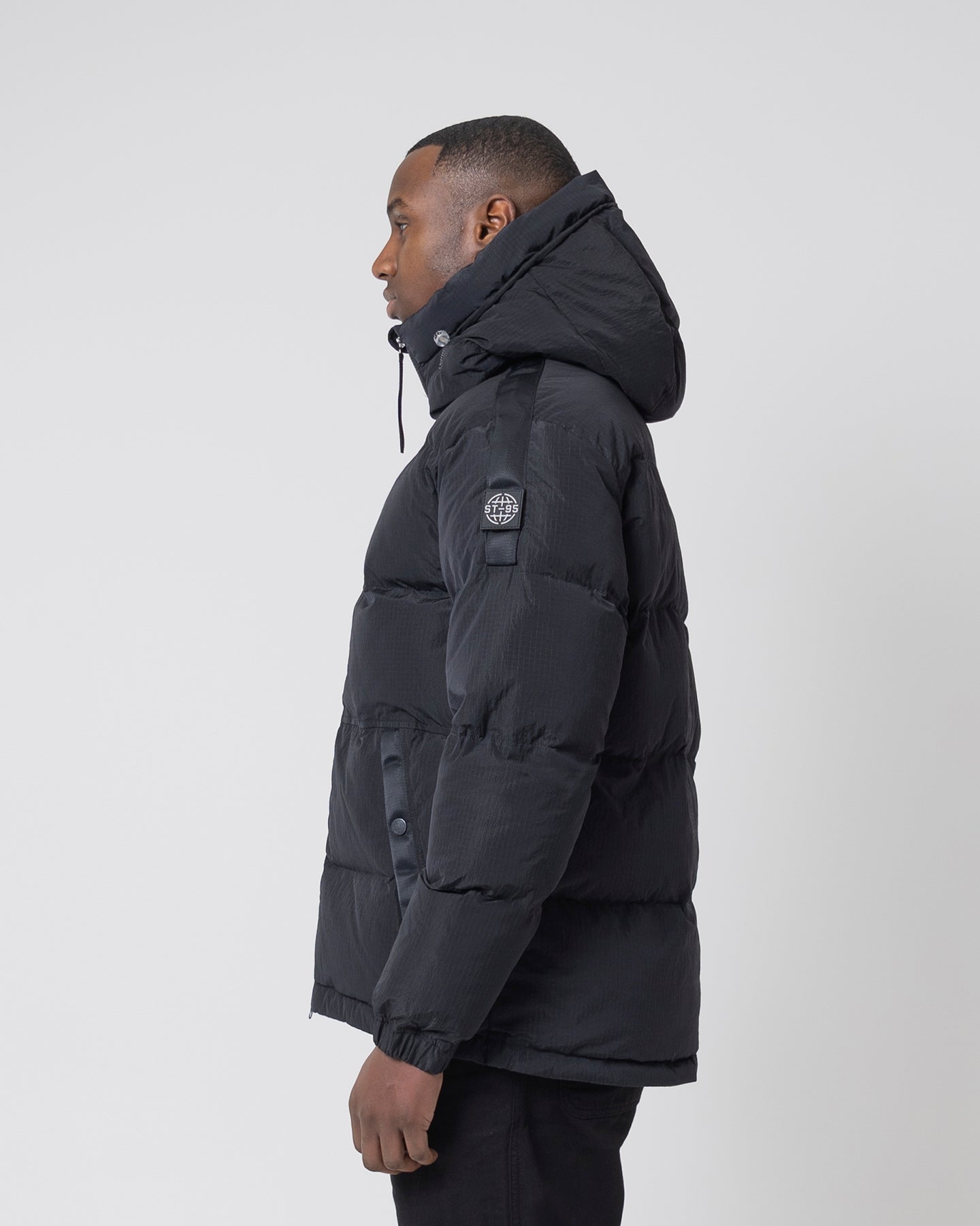 ST95 Hooded Puffer Black ST95
