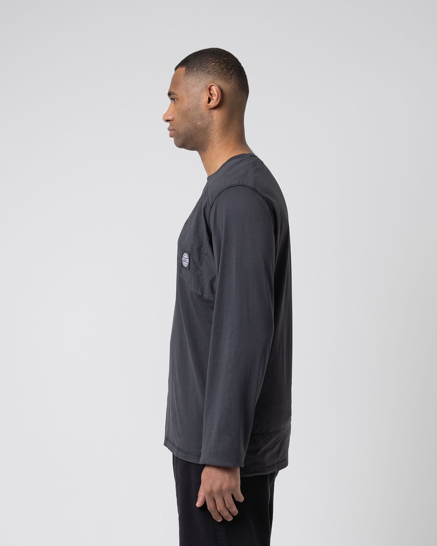 ST95 L/S Pocket Tee Black ST95