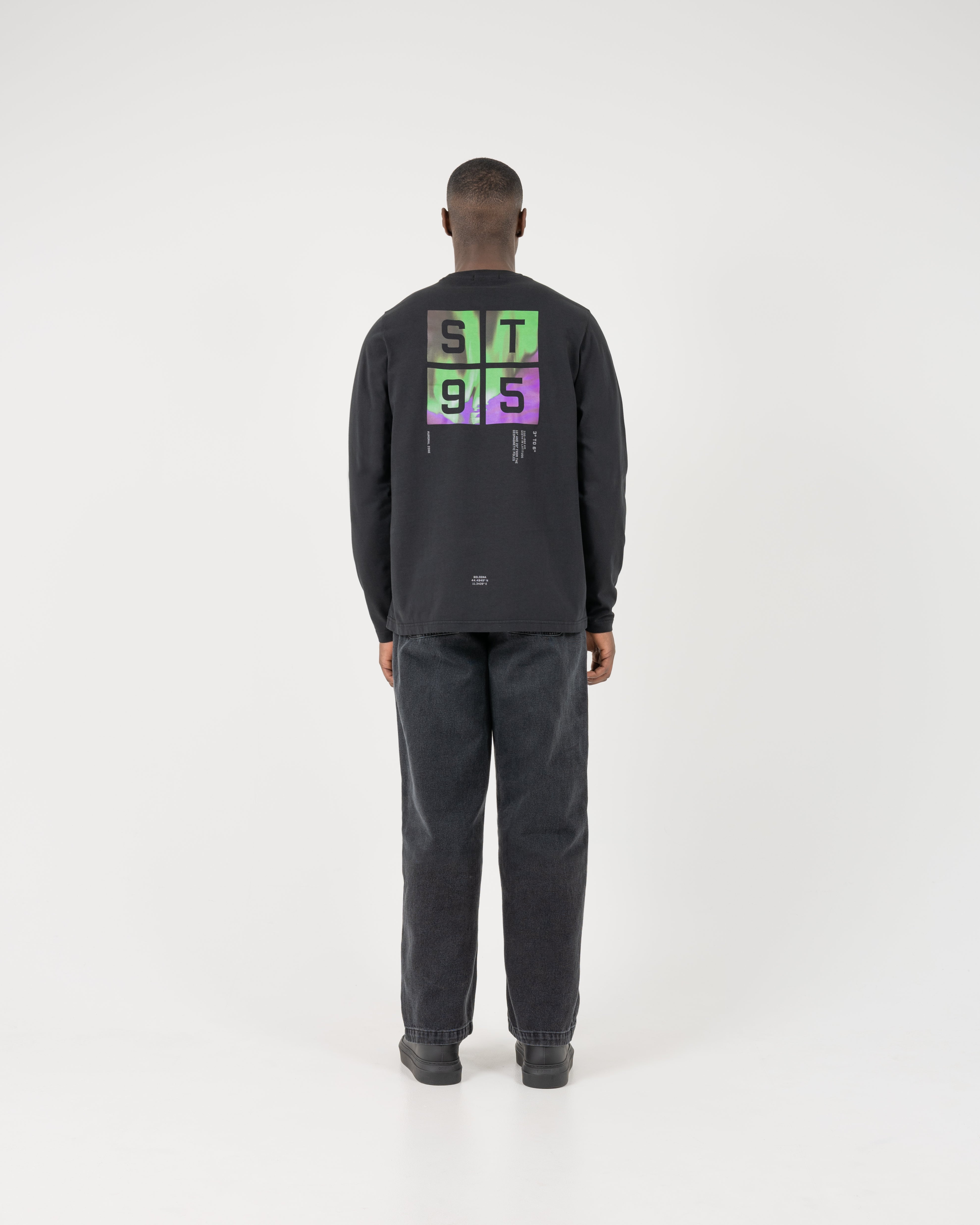 ST95 Northern Lights LS T-Shirt Black ST95
