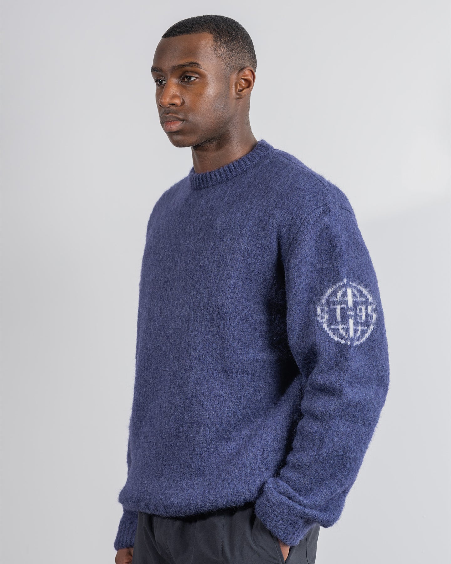 ST95 Solare Crew Knit Sweater Navy